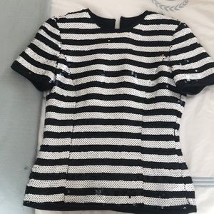 Black and white sequined short sleeve